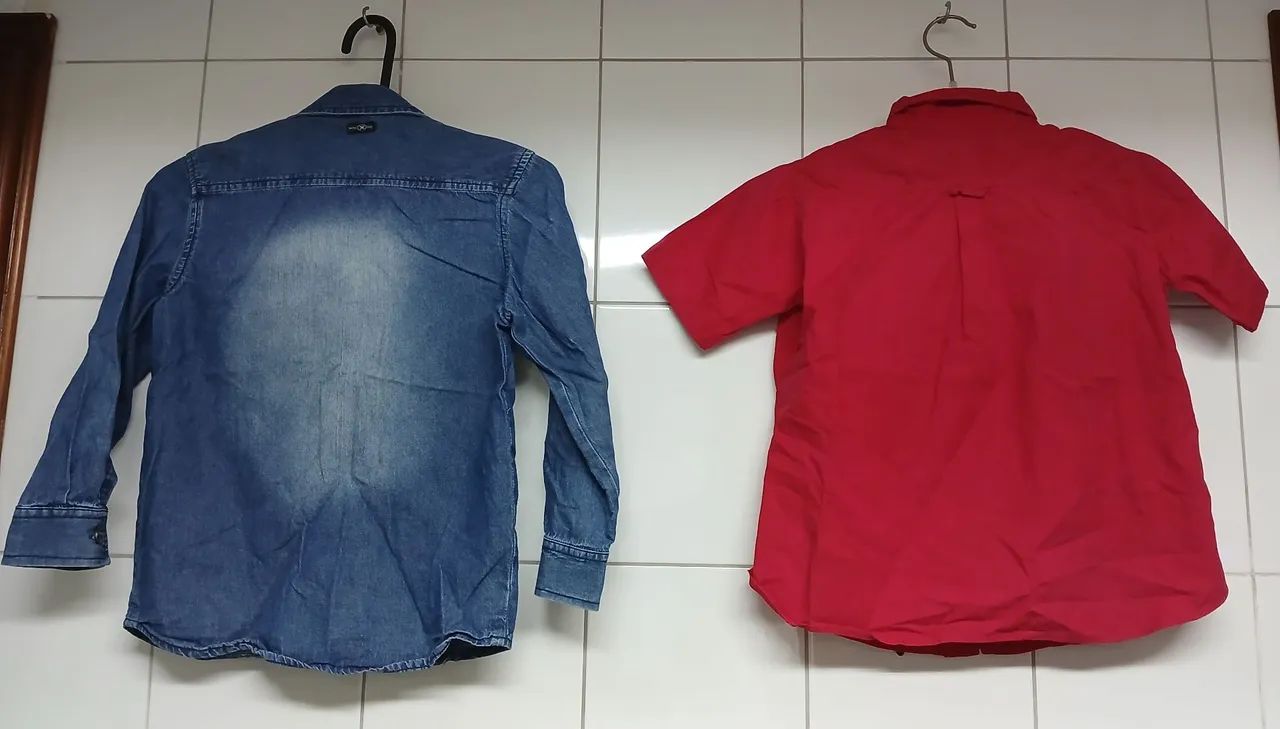 Kit Camisa Jeans Hering e Camisa Vermelha Infantil Tamanho 6<br><br> - Foto 2
