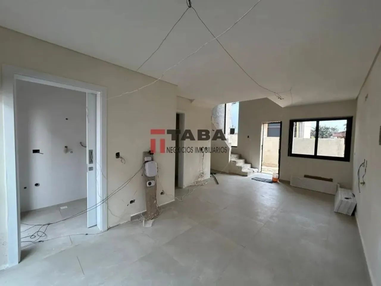 Sobrado à Venda em Curitiba Tingui/Bacacheri - Foto 3