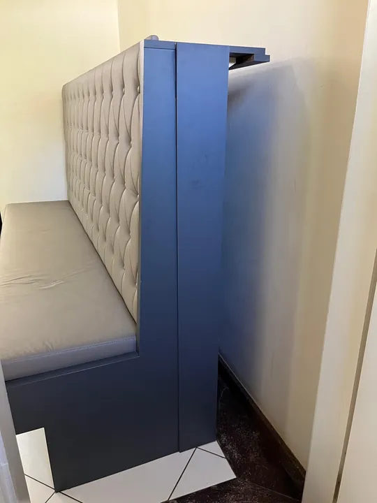 SOFÁ BOOTH PARA LANCHONETE - RESTAURANTE