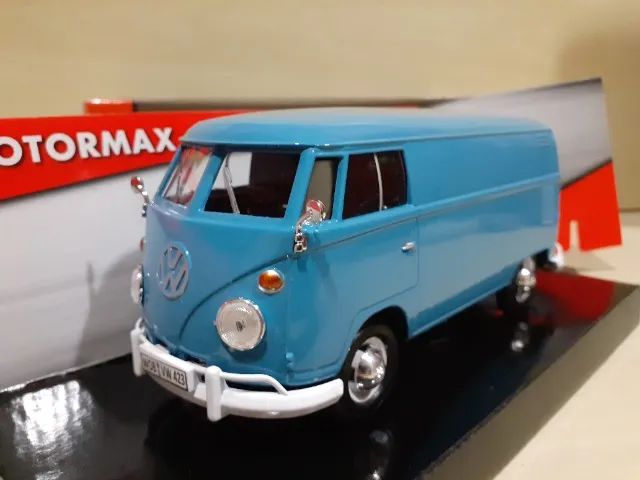 Miniatura Volkswagen Kombi Type 2 Delivery 1/24 Motormax #Z22