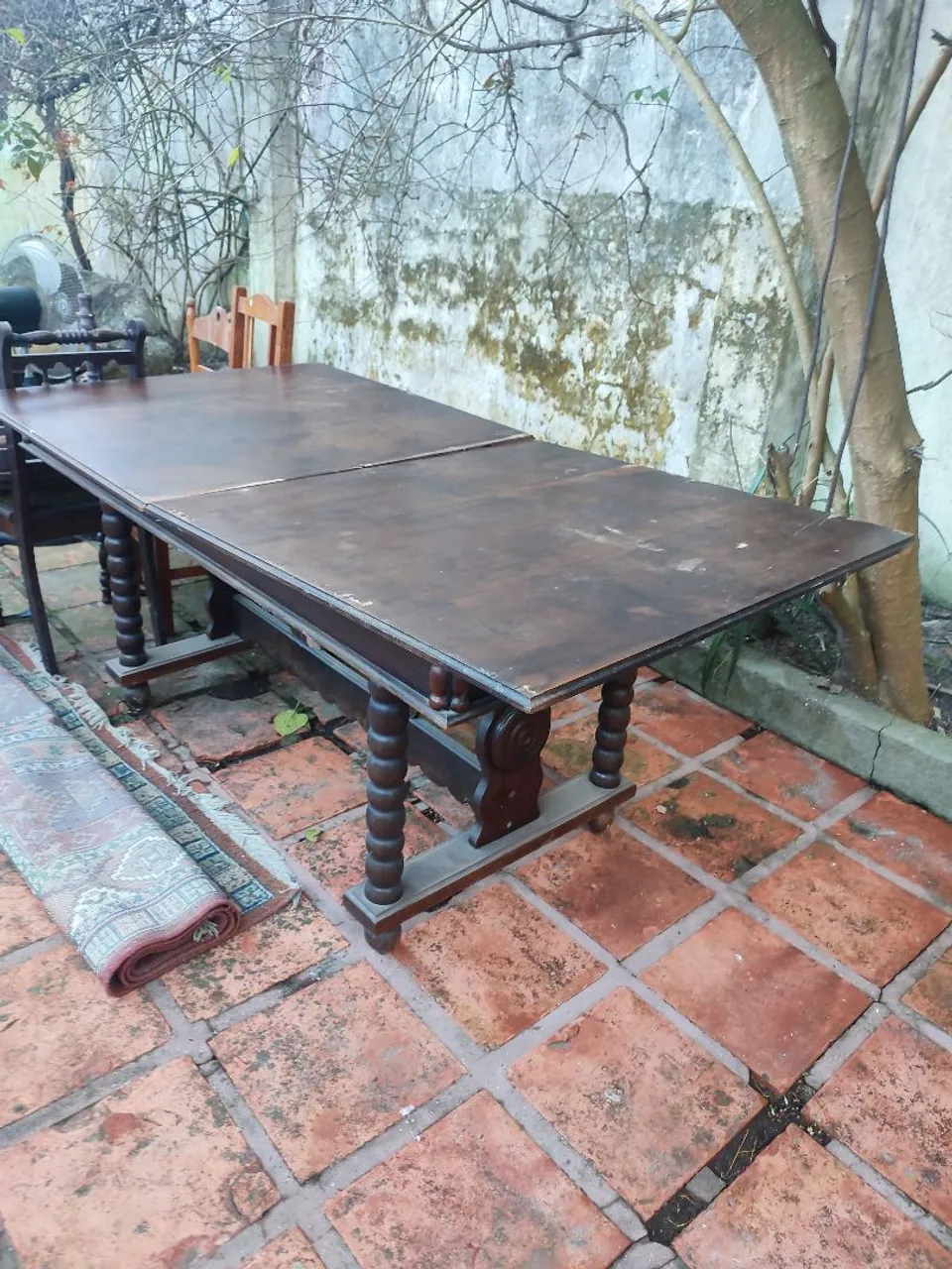 Mesa de Jantar Rústica em Madeira Maciça