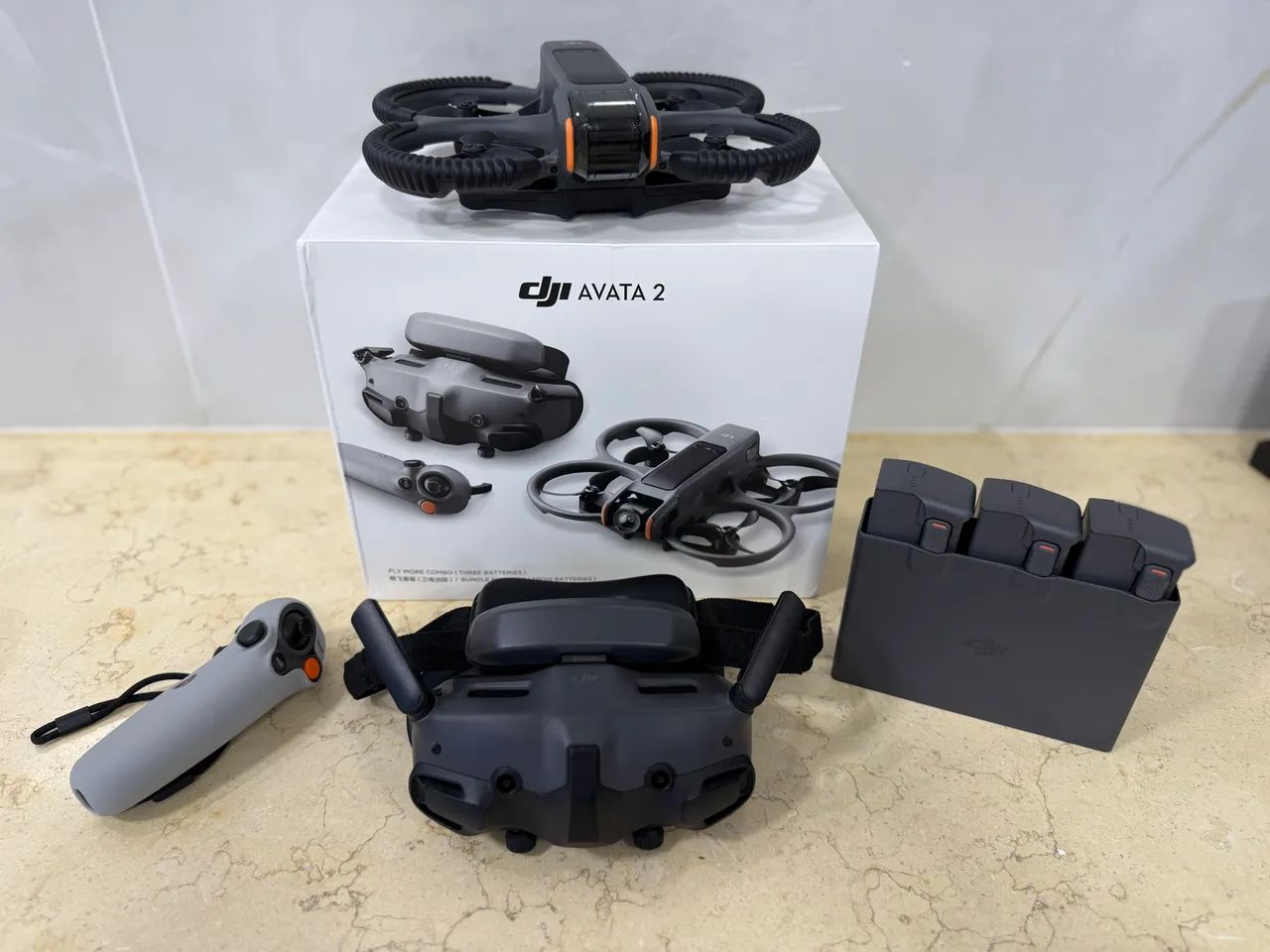 Drone DJI Avata 2 Combo Sem Marca de Uso Muito Novo  - Foto 3