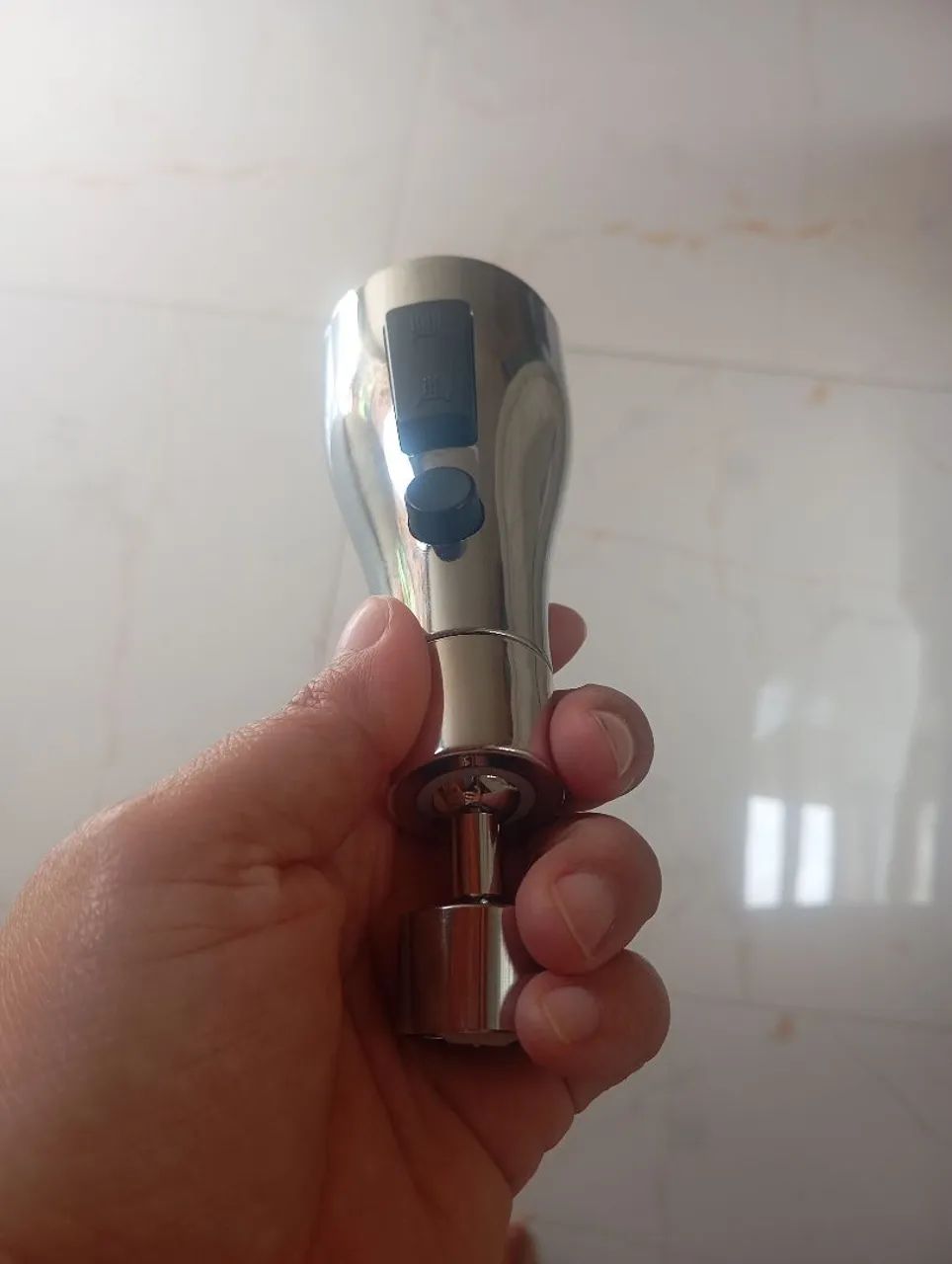Bico Arejador Para Torneira 3 Modos Gira 360° Cor Prata - Foto 2