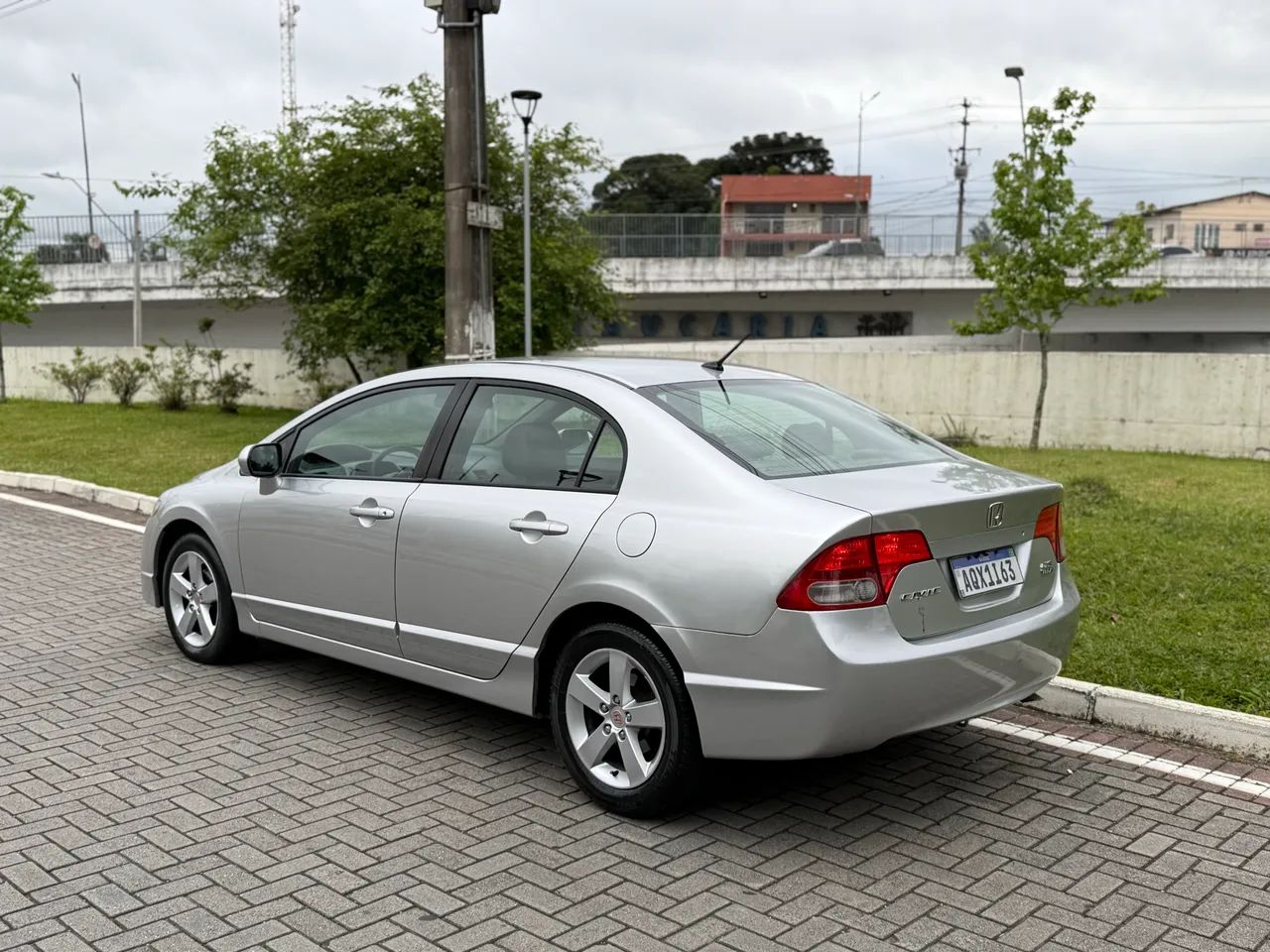 Honda Civic Sedan LXS 1.8/1.8 Flex 16V Mec. 4P 2009 - Foto 3
