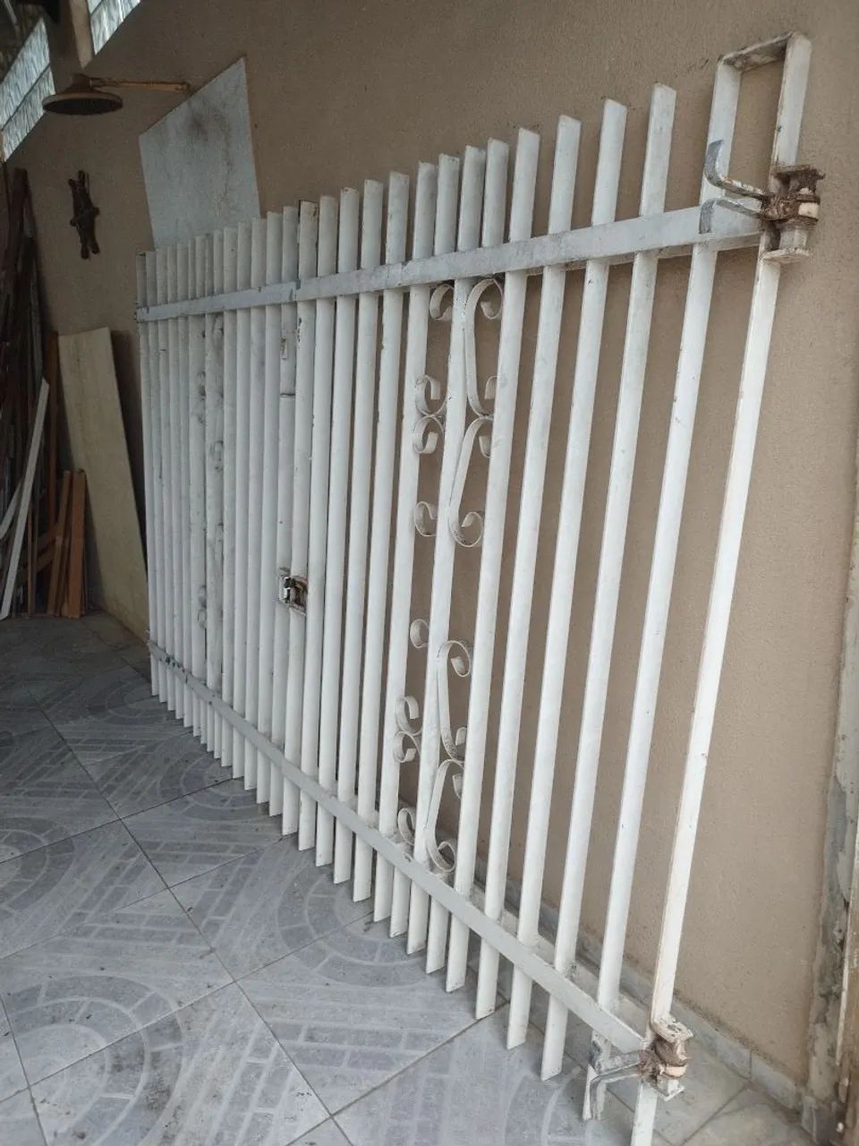 Iron gate for garage64363474992899121