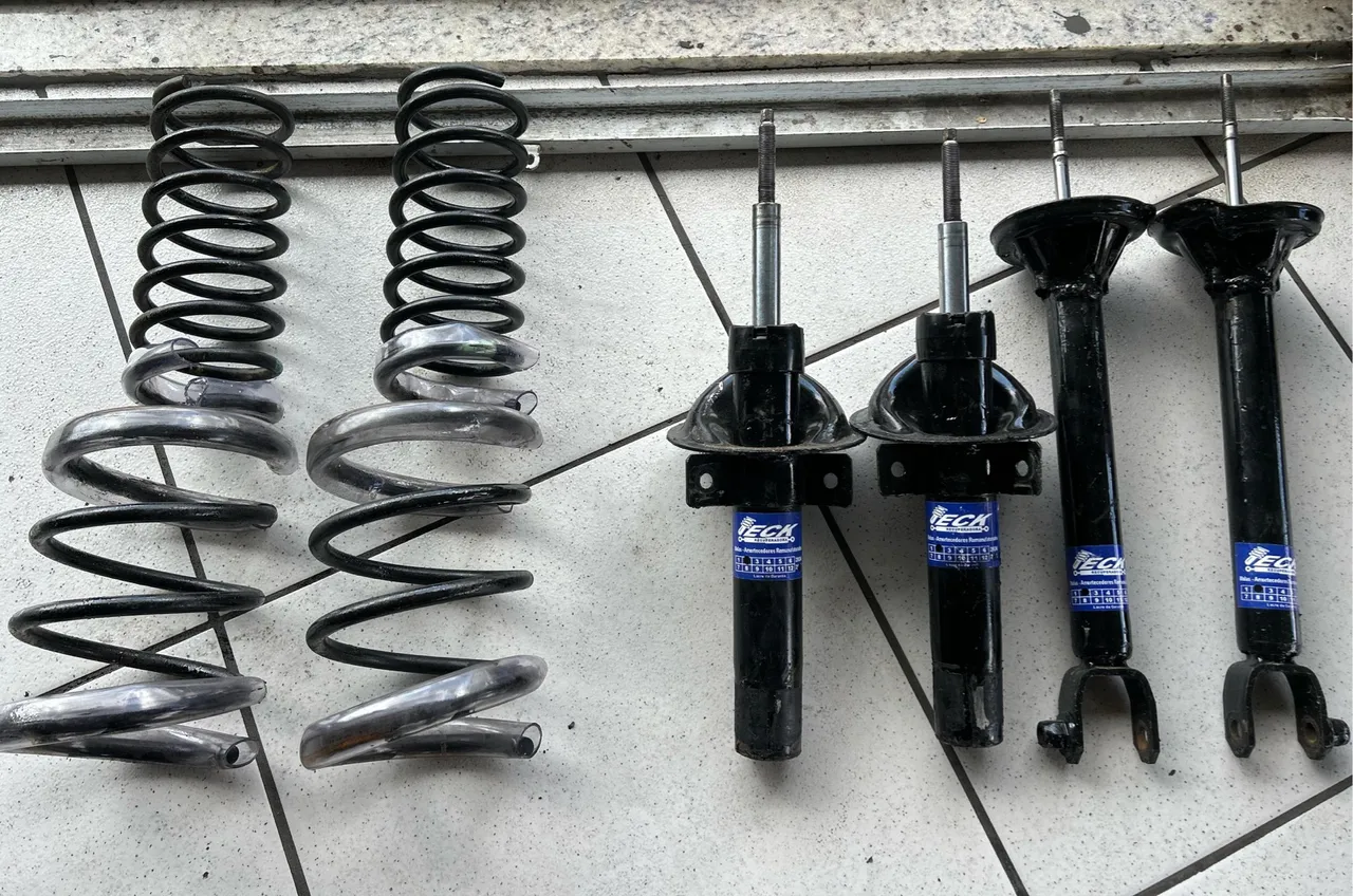 Kit Suspensão + Jogo Molas. É Trabalhada Ford Ka. Amortecedores