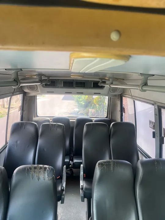 Ônibus em ótimo estado - Foto 8