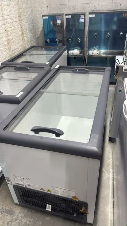 conservador freezer horizontal com tampa de vidro 400l Gelopar