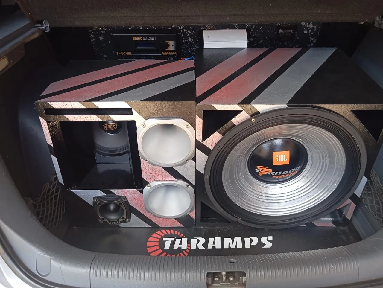Som Automotivo JBL Tornado 5600 + Eros + Taramps