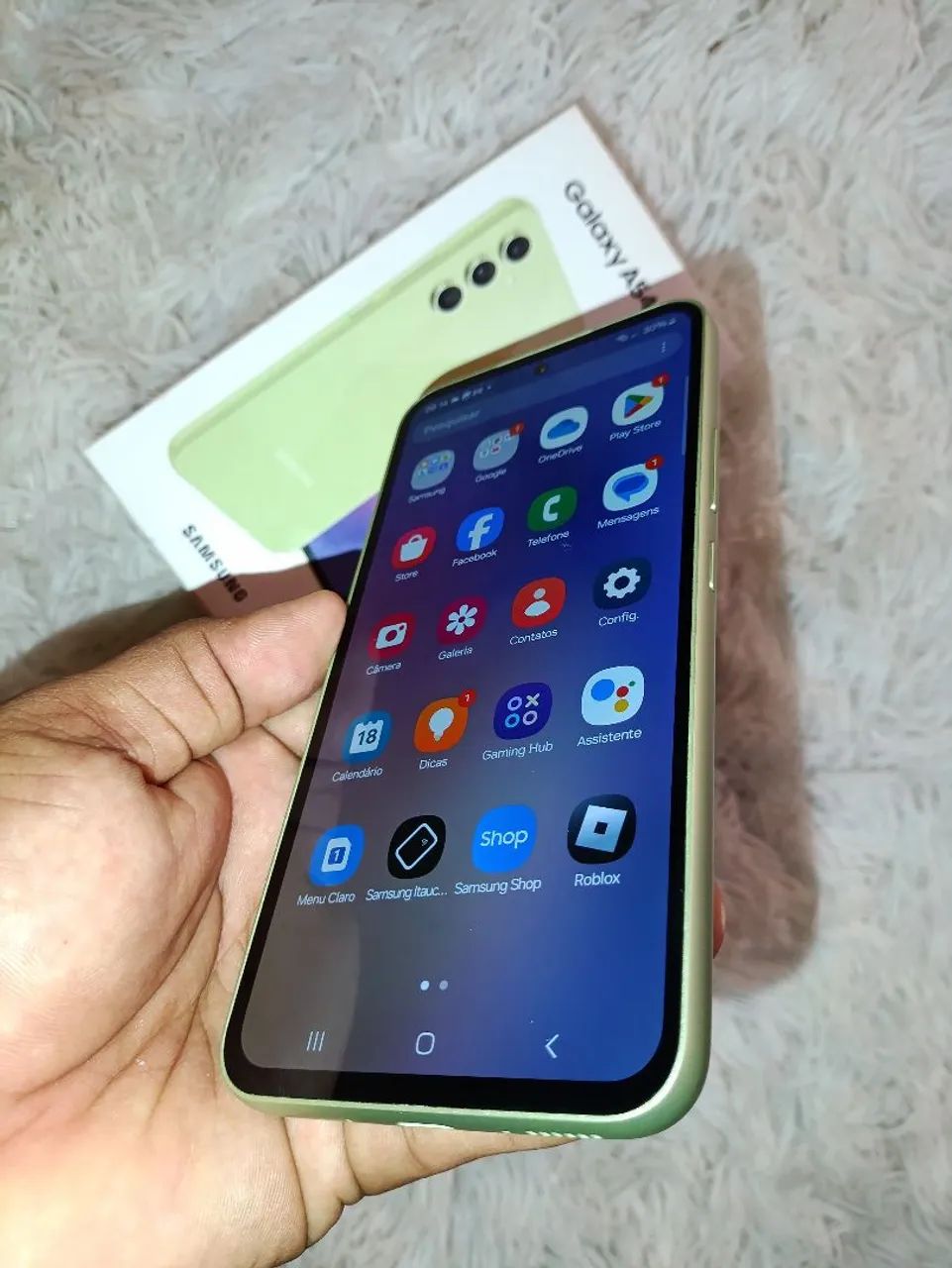 Samsung Galaxy a54 de 128 GB e 8 de RAM todo original impecável sem nenhum arranhão 