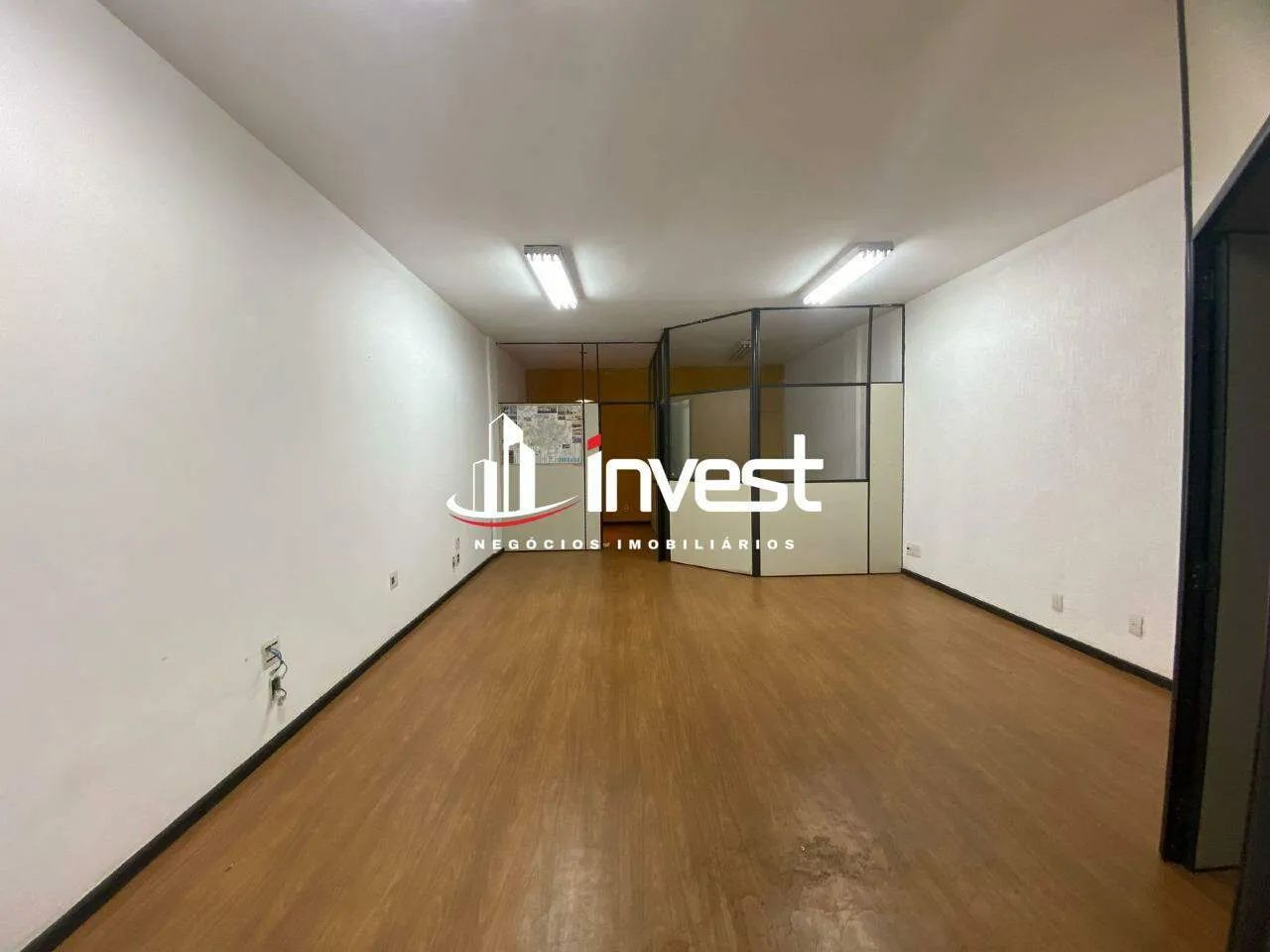 Excelente sala comercial à Venda no Elvira Shopping com 80 m2 Centro de Uberaba/MG - Foto 4
