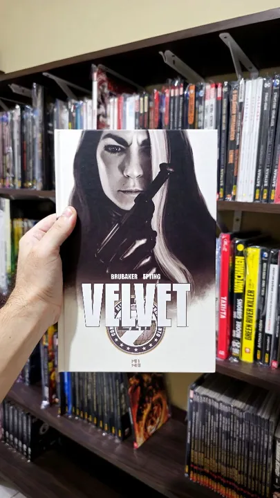 Velvet - Ed Brubaker - HQ Mino