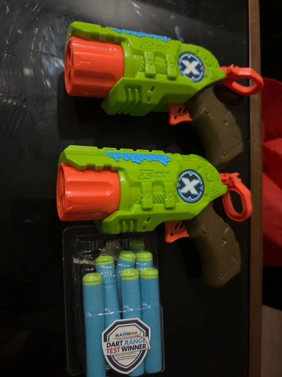 Kit 2 Pistolas de Dardos X-Shot + Dardos