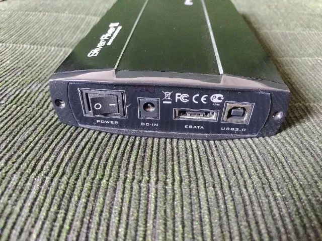 HD externo 500Gb com CaseThermaltake Silver River II Aluminum  3.5 polegadas Black USB 2.0 - Foto 4