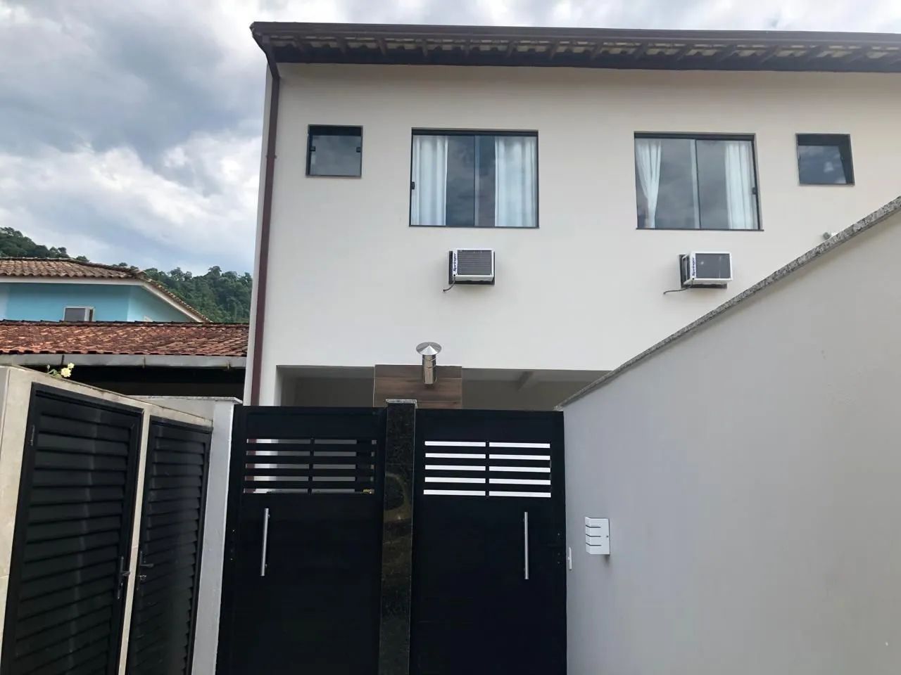 Praia de Garatucaia, Temporada, Anual ou  Vendo. A casa fica junto à Praia, Angra dos Reis - Foto 3