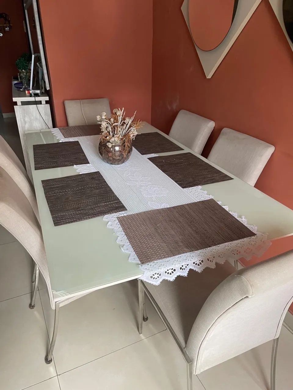 Mesa em aço inox e laca,belíssima 