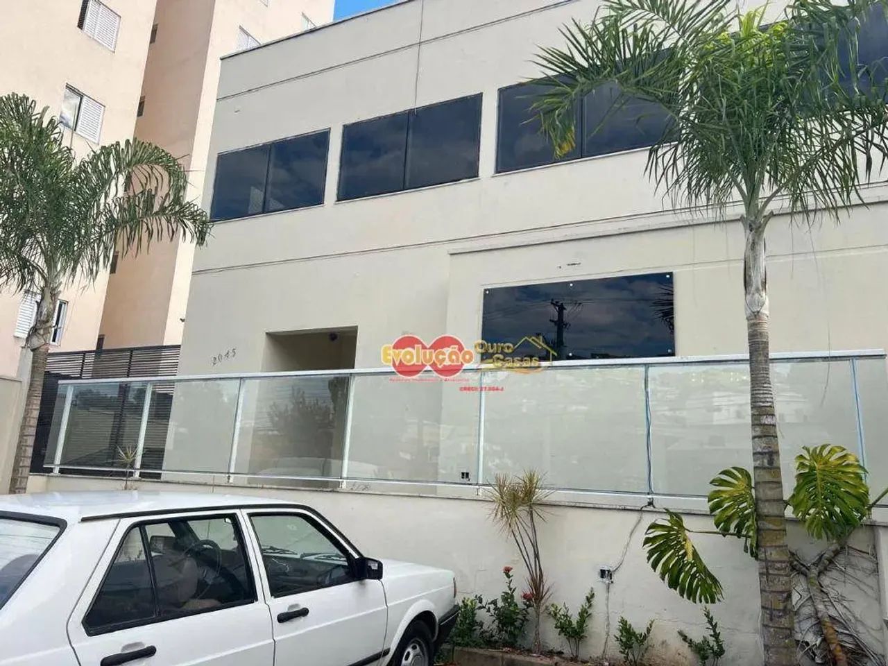 Galpão Comercial / Jardim das Nações