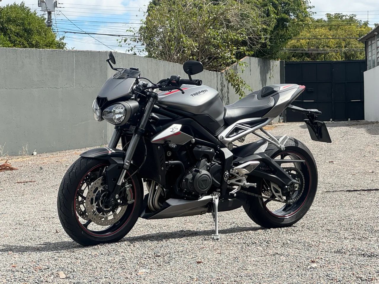 Triumph Triple 765 RS 2018 - 1495775051 | OLX