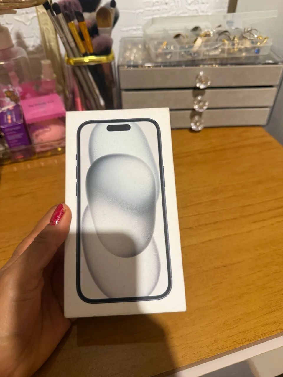iPhone 15 em perfeito estado .com caixa e nota fiscal  - Foto 2