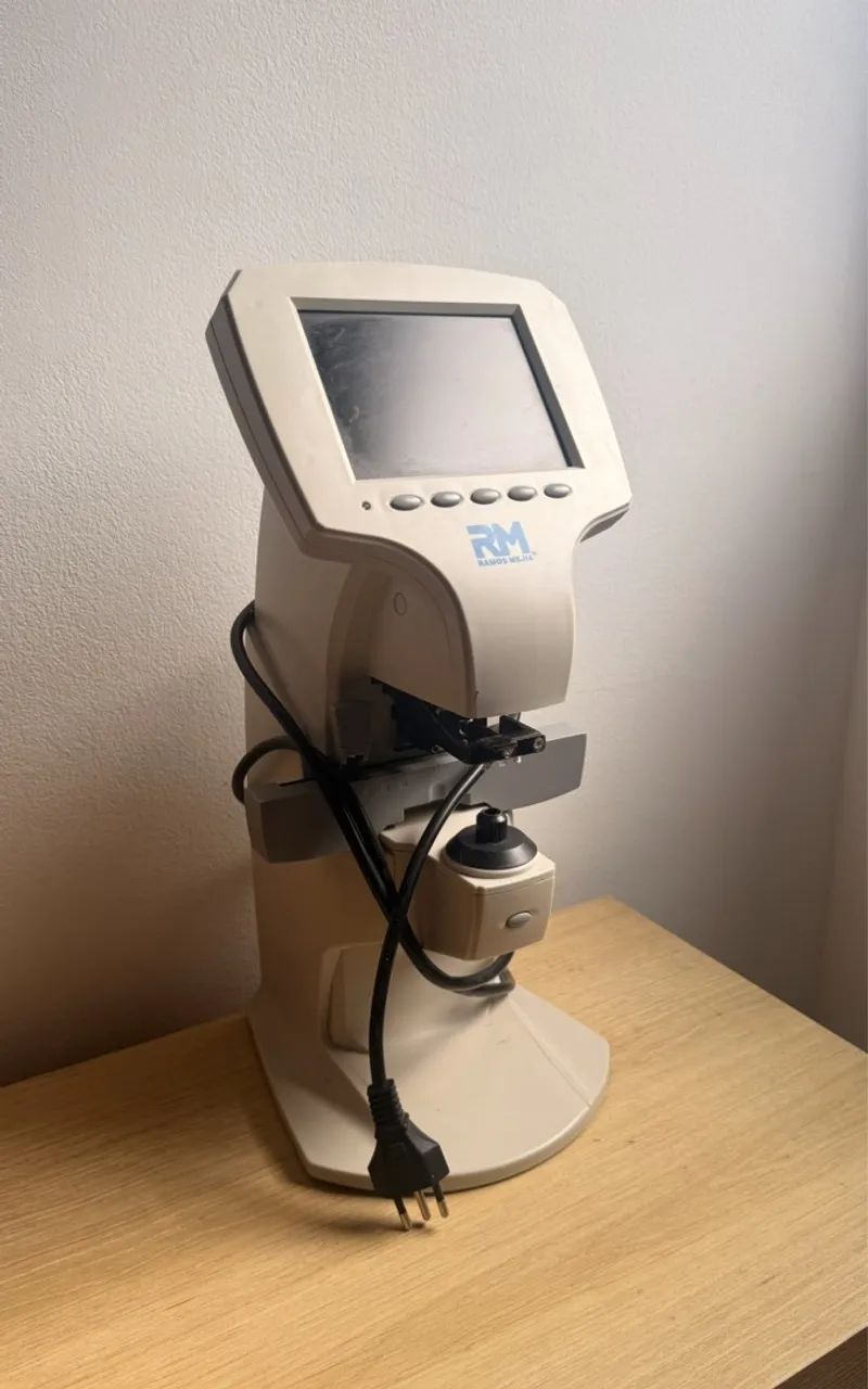 Equipamento laboratório óptico montagem lente 