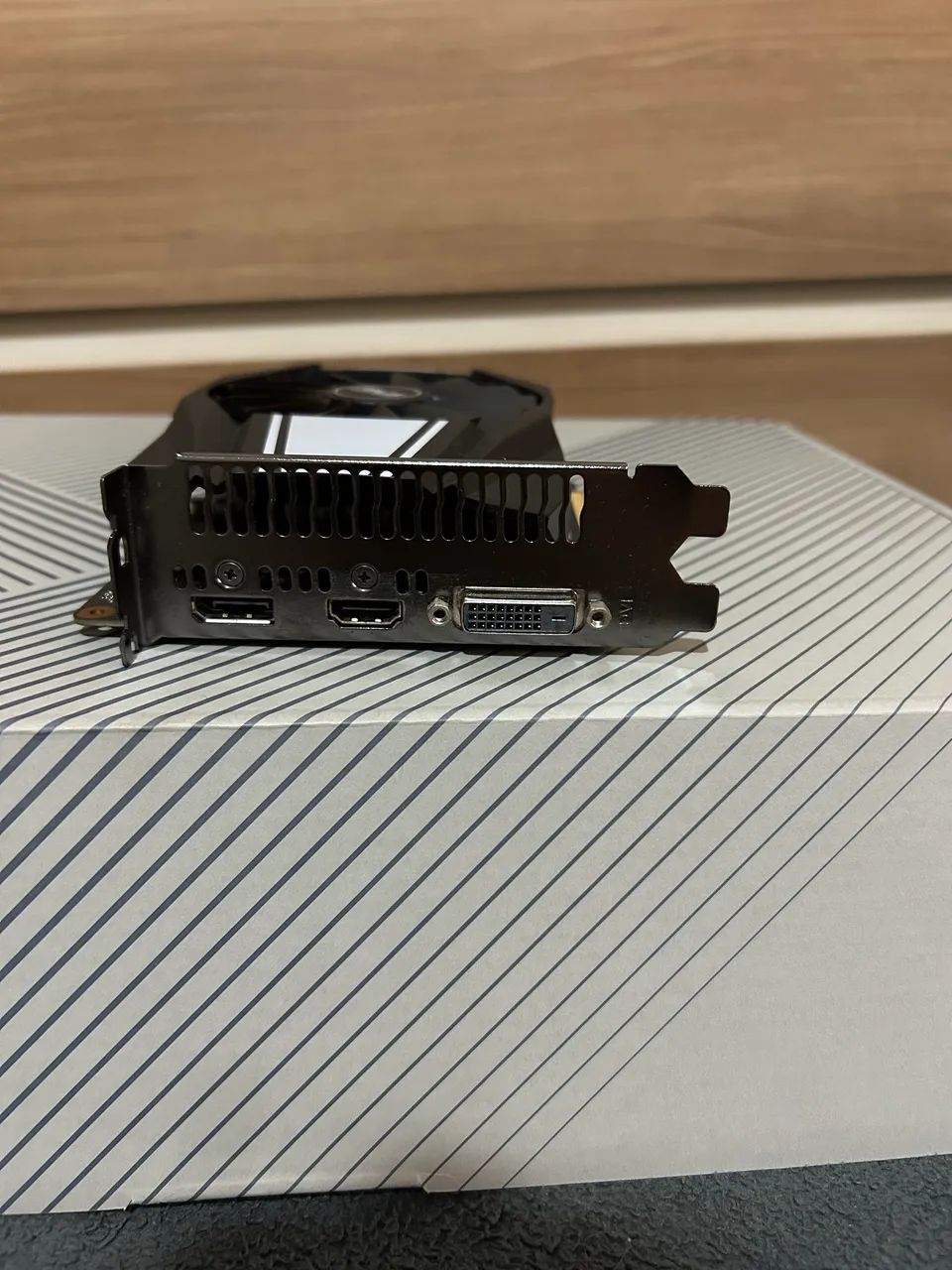 Placa de Video ASUS NVIDIA GTX 1650 Super 4gb - Foto 4