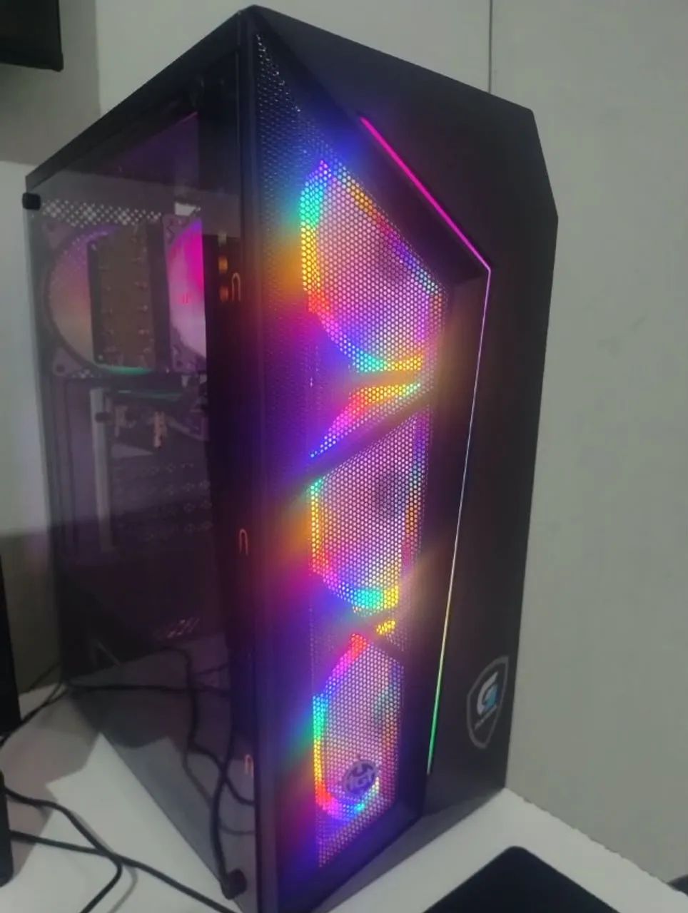 PC GAMER RX550 4GB + 16GB RAM + SSD - COMPLETO - Foto 2