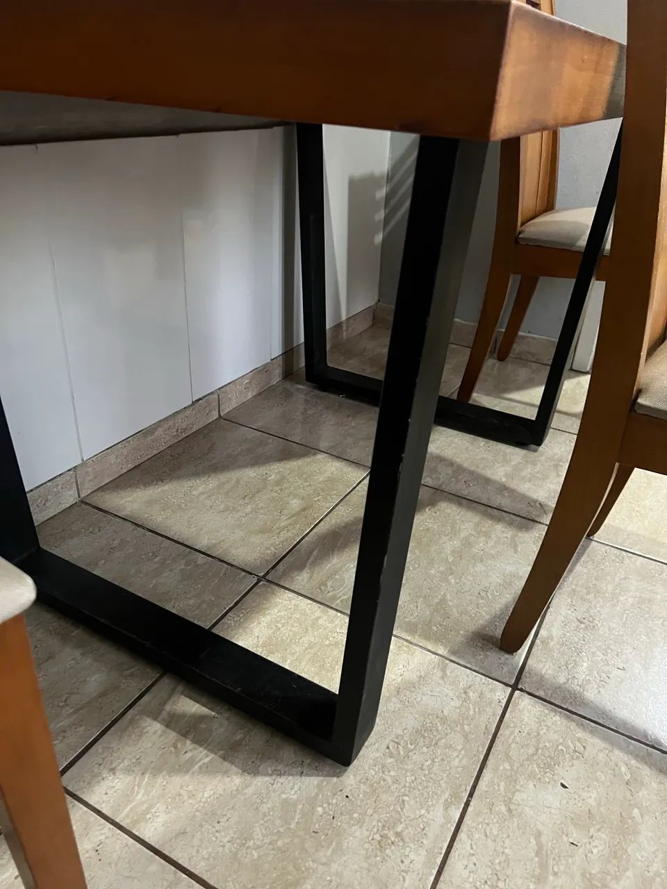 Mesa com 4 lugares  - Foto 4