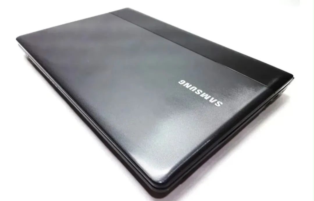 ?Vendo Notebook Samsung Série 3 (Modelo NP300E4C- AD5BR) - Com Upgrade de SSD - Foto 3