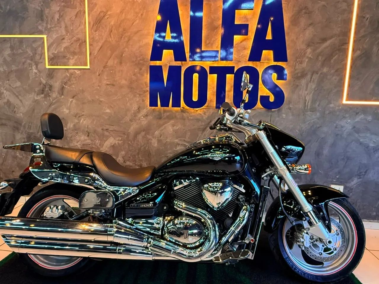 SUZUKI BOULEVARD M1500 PRETO 2012