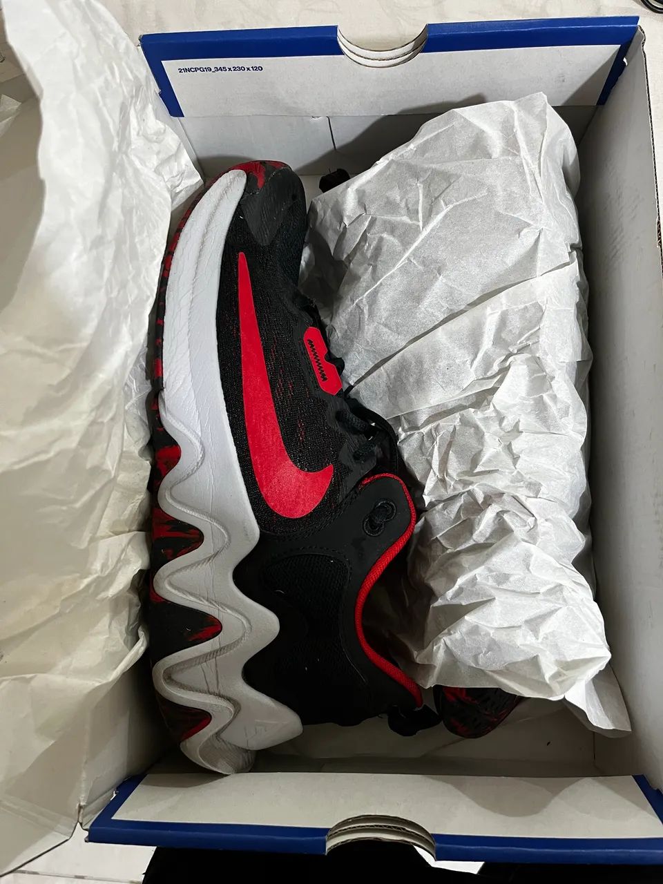 Nike Giannis Immortality 2 Black / Wolf Grey / University Red - Foto 2