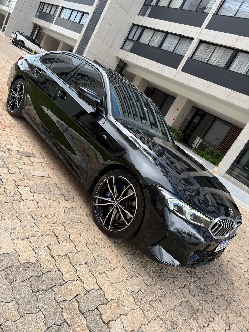 BMW 320I 2024