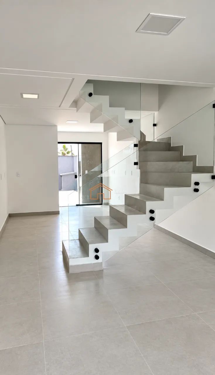 Sobrado 2 Suítes com Amplo Espaço nos Fundos | Costa e Silva - Foto 5