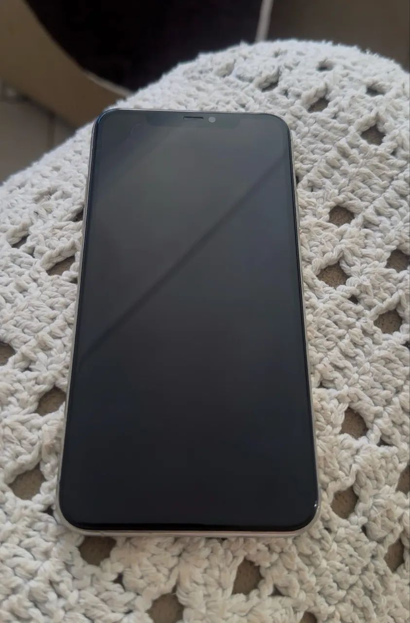 iPhone 11 Pro Max - 64gb - Branco - Foto 2