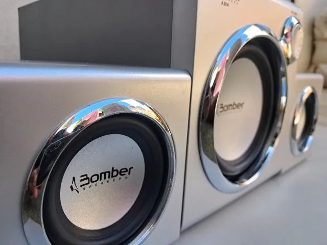 caixa som bomber 2.1 - Foto 2