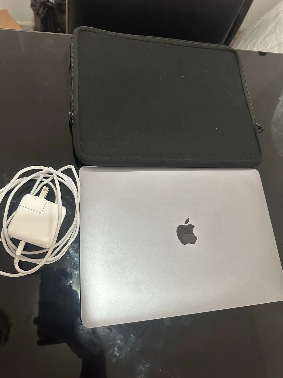 MACBOOK AIR M1