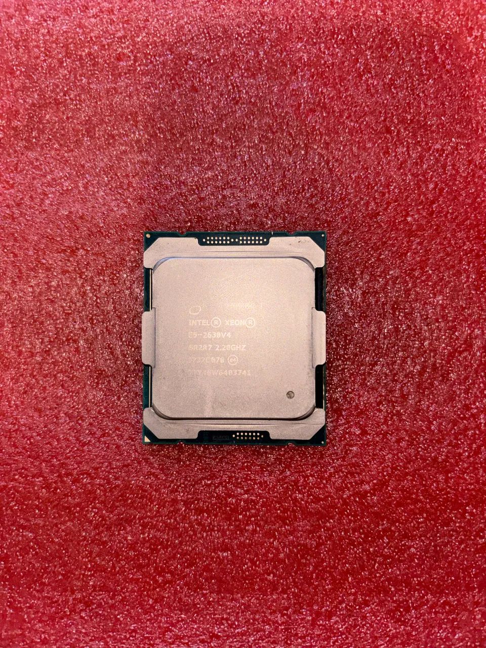 Intel xeon E5 2630 V4 2.20GHZ