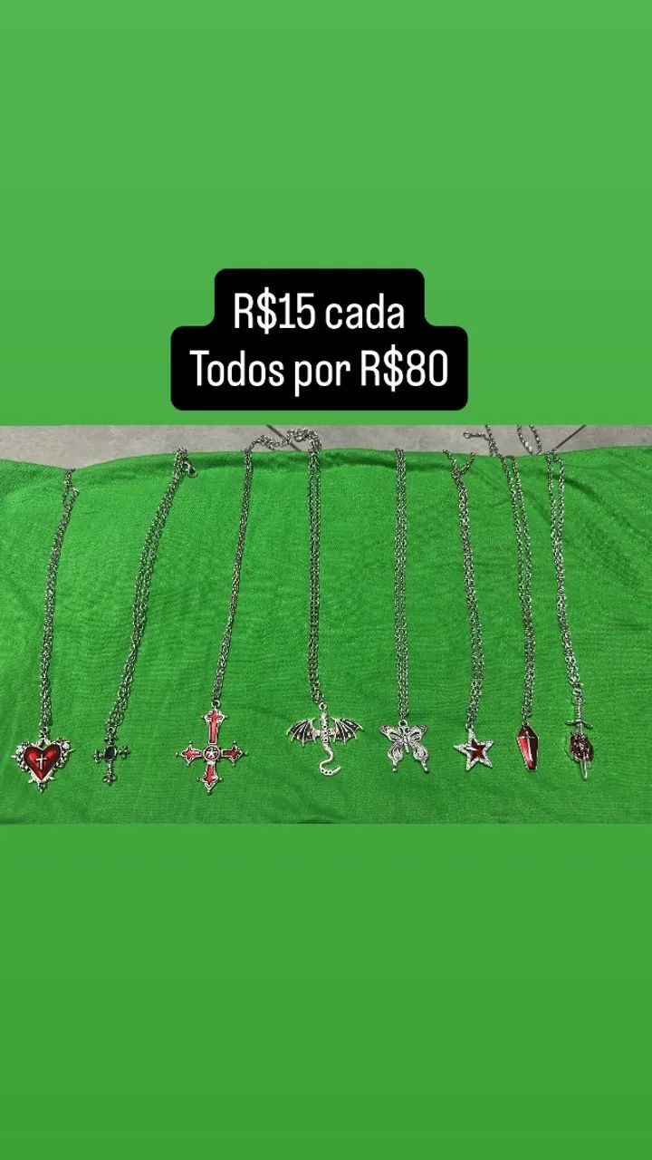 8 colares góticos 