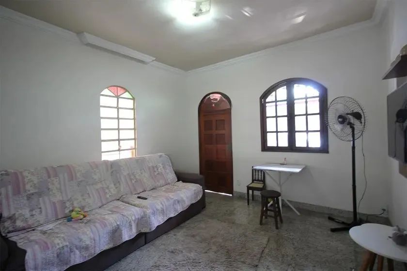 Casa à Venda - Dom Bosco, 3 Quartos, 400 m2
