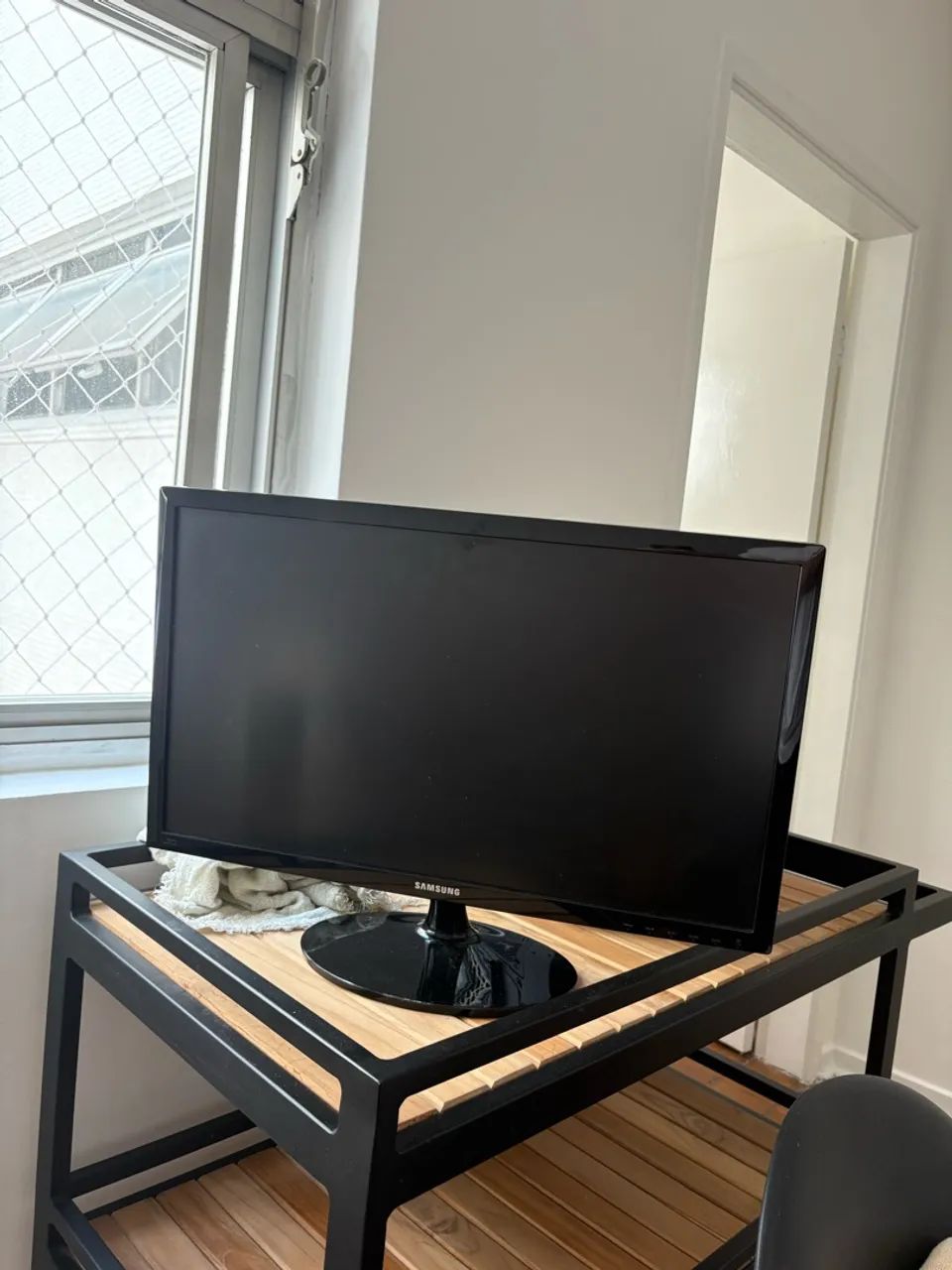 Monitor SAMSUNG 24?
