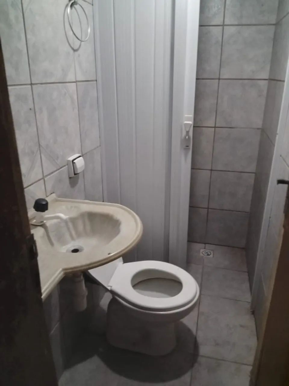 Aluga-se kitnet no Dirceu 1 - Foto 2