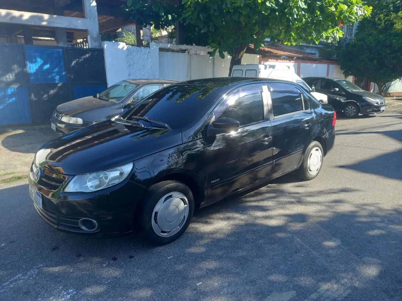 Volkswagen Voyage VOYAGE 1.0/1.0 City Mi Total Flex 8V 4p 2013
