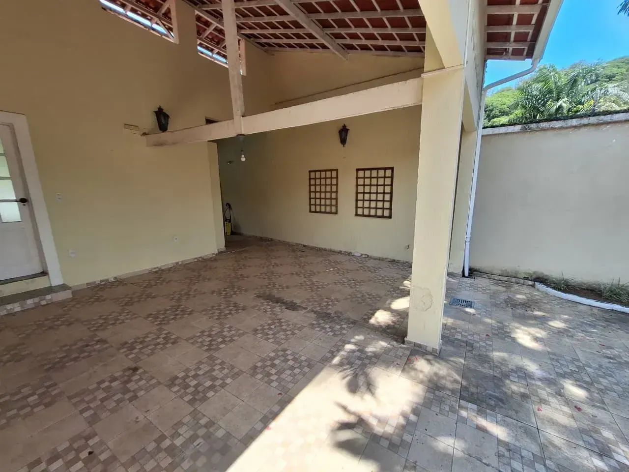 Bosque dos Esquilos- Casa com 4qts -600m² com piscina - Foto 3