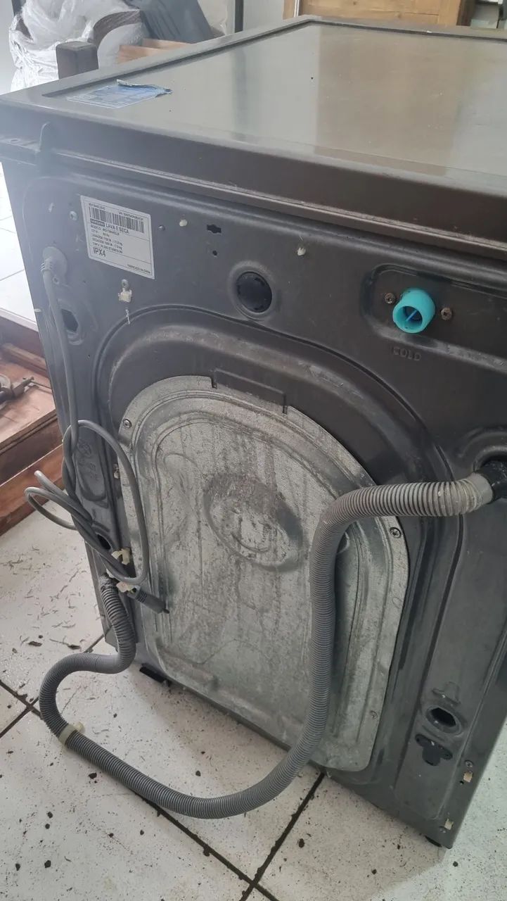 Máquina de lavar e secar roupa - Foto 4