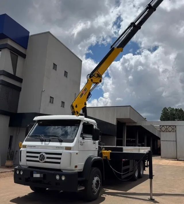 Vw 23-230 Worker 2014 6x2 Munck  - Foto 3