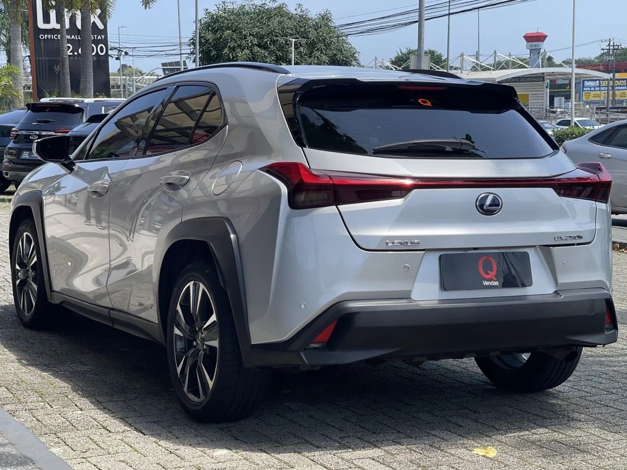 Lexus UX-250h Dynamic 2.0 16V Aut.(hybrid), foto 6 de 20