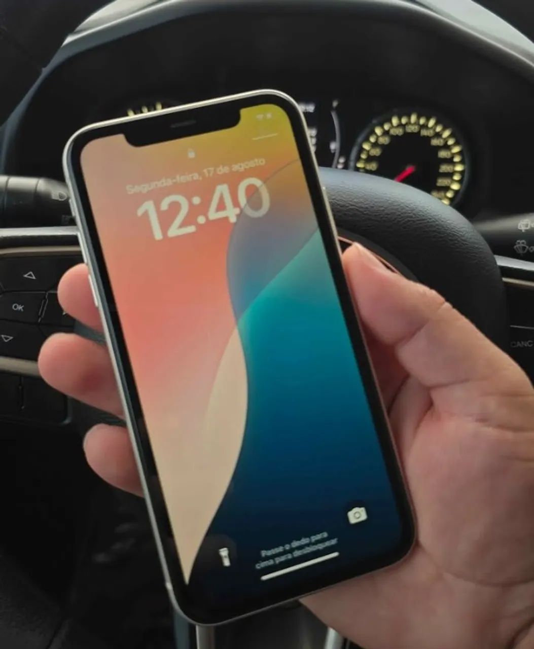Iphone 11 excelente 