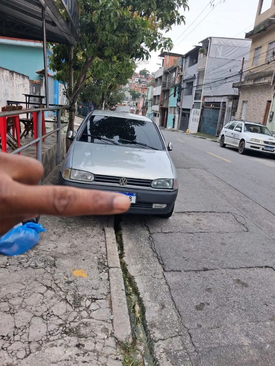 Volkswagen Gol Geração II 1.0 16V 70cv MI Gasolina Mec. (1000) 2P 1999