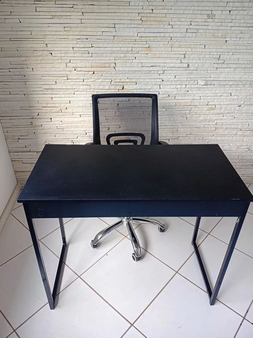 Cadeira e mesa de escritório  - Foto 2