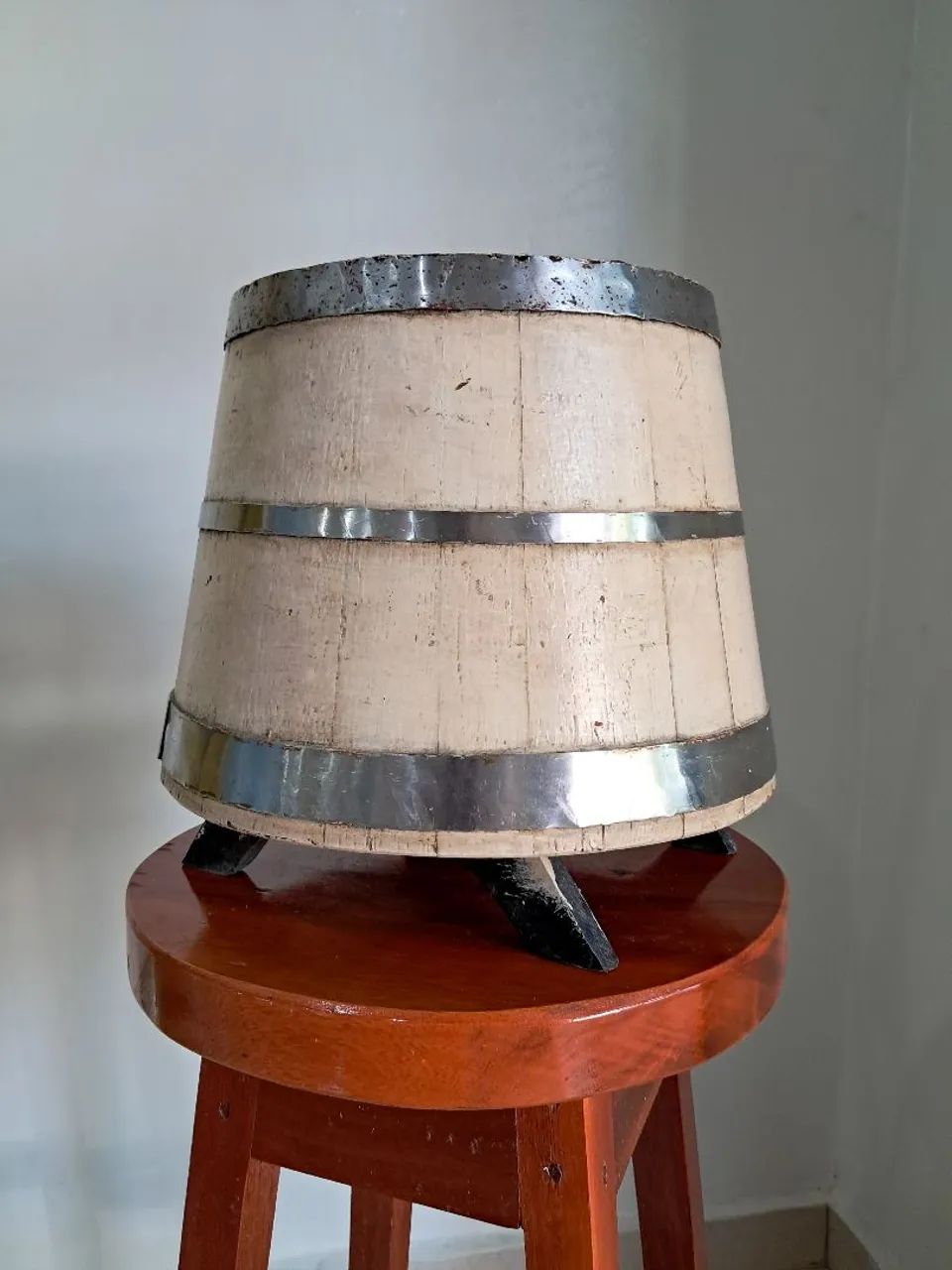 Barril antigo de vinho  - Foto 5