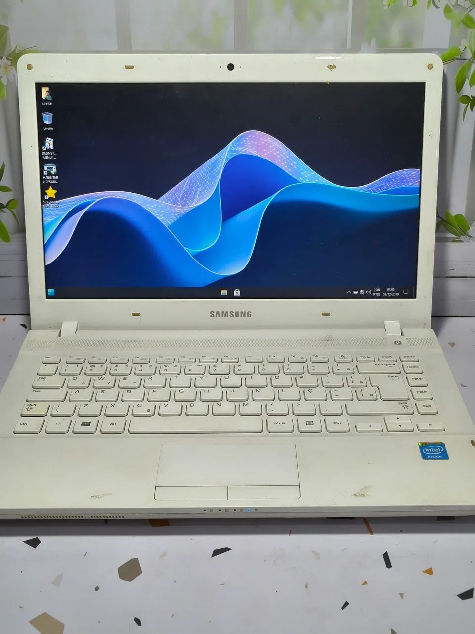 Notebook Samsung branco impecável 